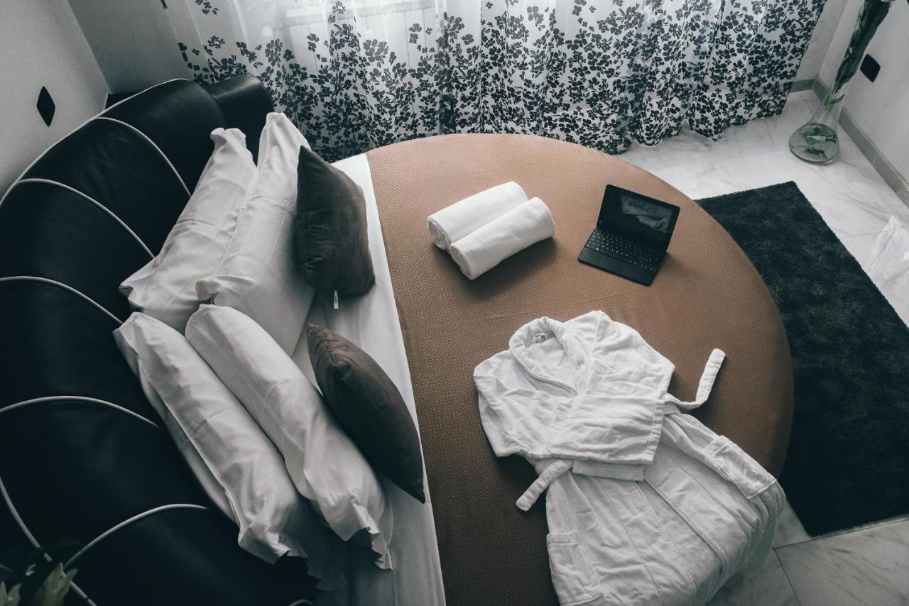 Gregorio VII Luxury Suites San Damaso روما المظهر الخارجي الصورة